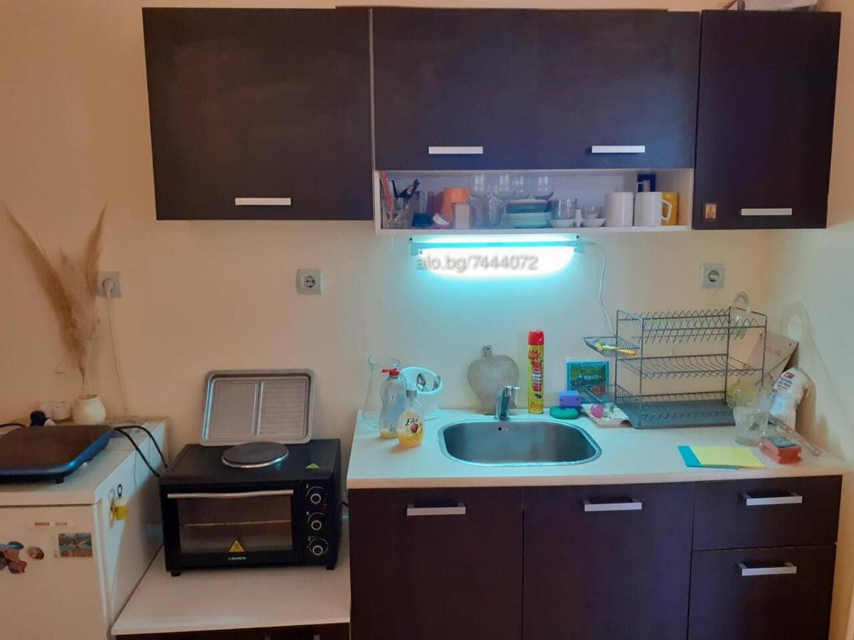 Private Studio Intsaraki - Sveti Vlas Extérieur photo